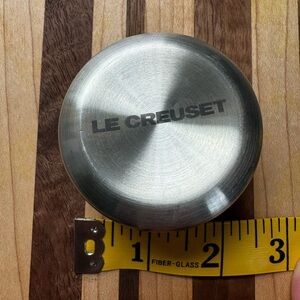 Le Creuset Dutch oven replacement knob